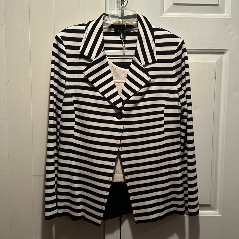 Navy blue and white St. John Collection skirt set.